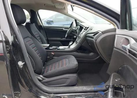 2013 Ford Fusion Se z USA, uszkodzony, nr VIN 3FA6P0HR2DR131922